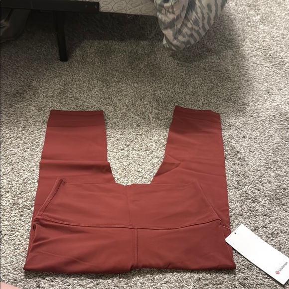 Lululemon align 21” leggings - Picture 3 of 5